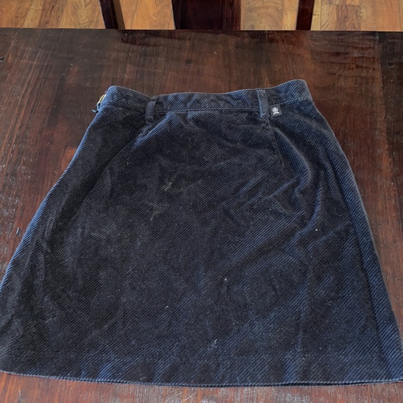 Skirt - Picture 2 of 2